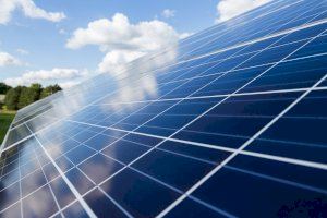 La Conselleria de Política Territorial informa favorablemente sobre la instalación de 5 nuevas plantas fotovoltaicas en la Comunitat Valenciana