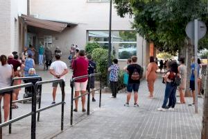 Más de 120 médicos de la privada de Castellón siguen esperando la vacuna contra el covid