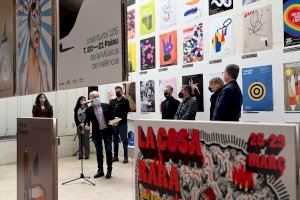 L’exposició ‘Prohibit fixar cartells’ ofereix un recorregut per la cultura i la societat valenciana dels últims vint anys a través del cartell