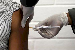 Exigeixen a Sanitat que es vacune contra el covid als estudiants de tercer d'Infermeria en pràctiques