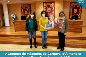 Almenara lliura els premis del V Concurs de Màscares de Carnestoltes