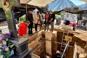 Los primeros trabajos de exhumación en el cementerio de Segorbe permiten hallar los restos de cinco víctimas de la represión franquista