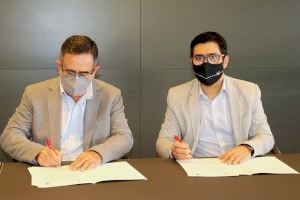 La UMH y el Club Balonmano Elche firman un convenio para apoyar el balonmano de promoción y rendimiento