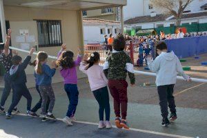 El CEIP Mozart de Loriguilla celebra el Día del Deporte con actividades lúdicas al aire libre