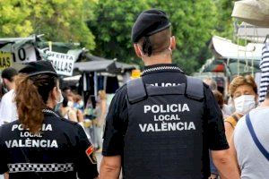 La Policia Local de València renova la seua uniformitat i incorpora més agents a la unitat canina