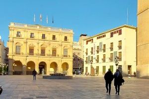 El Ayuntamiento de Castellón acumula más de 60 escritos sobre empleo público sin respuesta al Síndic de Greuges