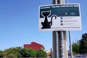 Bonrepòs i Mirambell instal·la els cartells informatius de Colònia Felina Projecte CER