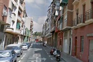 Un home va resultar ferit anit per arma blanca a Alacant