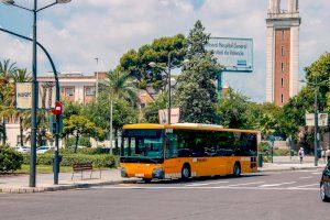 La Generalitat facilita cerca de 1,5 millones de desplazamientos de personal sociosanitario con el abono gratuito para el transporte público