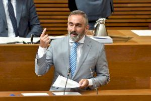Barrachina: “La actitud de Compromís y Podemos con la ampliación del Puerto es un delito de lesa patria contra la Comunitat Valenciana”