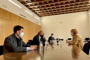 La delegada del Gobierno mantiene una reunión de trabajo con los ayuntamientos de Benaguasil, Pedralba y Vilamarxant