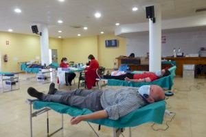 34 solidari@s donaron sangre en el Cirer
