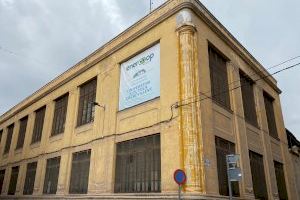 El Ayuntamiento y la Cooperativa Eléctrica acuerdan que el futuro Museo Etnográfico y de la Alfombra se ubique en la antigua fábrica de Universal