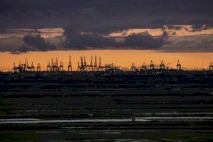 Compromís enmienda la Ley de Cambio Climático para que no permita la ampliación del puerto de València