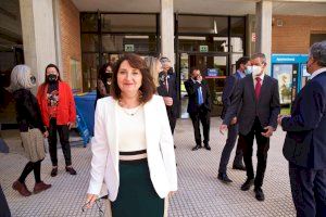 Amparo Navarro s'incorpora al Consell d'Universitats