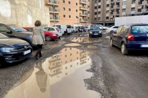El PP vuelve a reclamar el asfaltado de los aparcamientos en solares cedidos al Ayuntamiento de Torrent