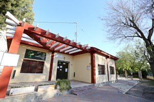 El Ayuntamiento de Elda se reúne con la Asociación de Vecinos de Caliú para conocer las inquietudes y reivindicaciones del barrio