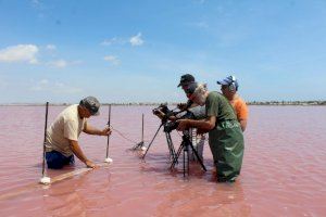“Artesanos de la sal”: un documental sobre la artesanía salinera de Torrevieja