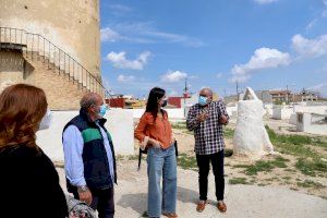 Ruth Merino visita Paterna para mostrar su apoyo y reconocimiento a la Cordà