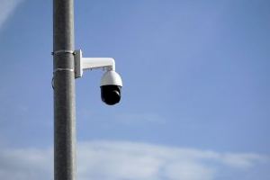 Instal·len càmeres de videovigilància a Sant Antoni de Benaixeve per a reforçar el control del trànsit rodat