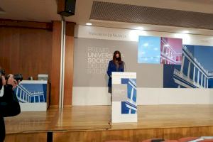 Carolina Pascual destaca el papel de la Universidad en el conocimiento aplicado a la alianza entre la sociedad y la ciencia
