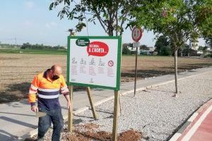 El Ayuntamiento de Alboraia señaliza sus espacios agrarios con consejos para sensibilizar a la población