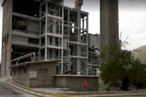 Emergencia Climática autoriza desmantelar el horno de cemento gris en Buñol, que supondrá la reducción media de 1 millón de tn de CO2 al año