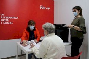 El PSPV-PSOE d’Onda ajuda a més de 100 persones a activar el Bono Comerç