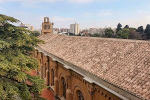 Finalizan las obras urgentes de restauración de la iglesia del Centro Arrupe de Valencia