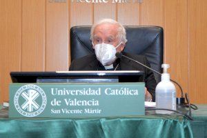 El cardenal Cañizares apela al Instituto Juan Pablo II a “no bajar la guardia”