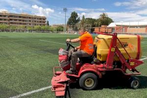 Las concejalías de Deportes y Mantenimiento de San Vicente realizan diferentes trabajos de conservación en las instalaciones de la Ciudad Deportiva