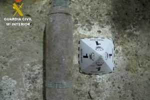 La Guardia Civil destruye un proyectil tipo OBUS de la Guerra Civil encontrado en una vivienda de la localidad de Alcublas