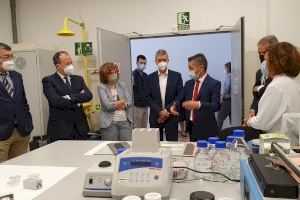 El conseller de Economía Sostenible visita la red de institutos tecnológicos con el presidente de Les Corts