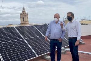 Quart de Poblet instala placas solares en edificios municipales