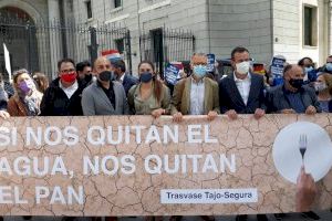 El campo valenciano se manifiesta en Madrid contra los recortes del Tajo-Segura
