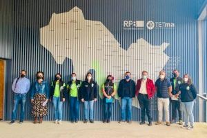 Garcia visita la planta de residuos de Algímia con el equipo de Educación Ambiental de la Diputació en la zona Sur