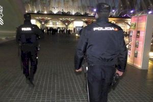 València augmentarà la vigilància per evitar botellons amb la finalitat de el toc de queda