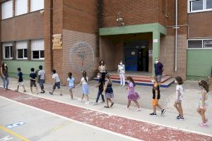 Educación incrementa en un 70 % el personal orientador de Infantil y Primaria para el próximo curso