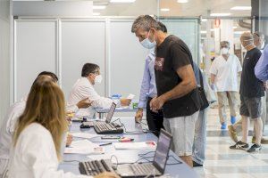 Altadia arranca la vacunación de sus 1.250 trabajadores en Vila-real