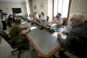 L'alcalde mostra la seua preocupació per l’impacte laboral que pot tindre el projecte d'ampliació del Port de València