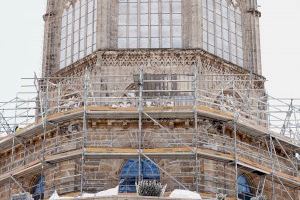 La Catedral de València inicia obres per intentar salvar uns frescs del segle XV