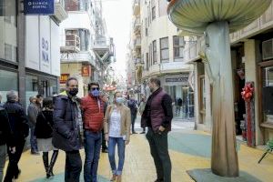El Ayuntamiento convoca el I Concurso de Escaparates Fogueres de Sant Joan de Alicante con 15.000€ para premiar la creatividad de los diseños de sus comercios
