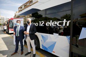 Ayuntamiento de Torrevieja, AVANZA y Solaris presentan el autobús eléctrico modelo Urbino 12