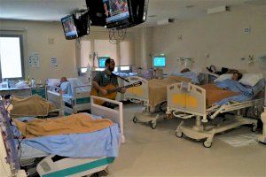 Un estudio refleja que la música clásica en directo durante la hemodiálisis mejora la calidad de vida de los pacientes
