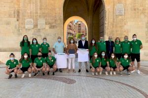 Recepción a las chicas del Club Juventut d’Elx de fútbol sala y del Elche Club de Fútbol por sus recientes éxitos deportivos