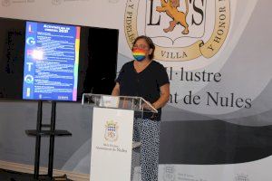 Nules apoya un año más al colectivo LGTBI