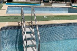 Alfondeguilla mejora la accesibilidad de la piscina municipal