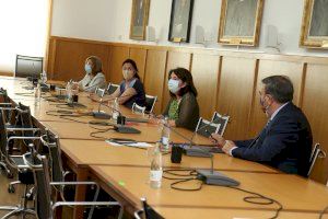 La Universitat d'Alacant i la Fundació Humanitària dels Rotaris Espanyols signen un conveni de col·laboració
