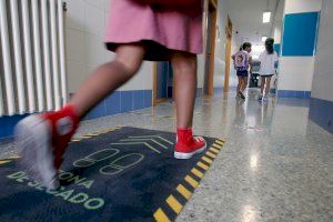 Compromís exigeix a Govern central més pressupost per a una tornada a l'escola segura