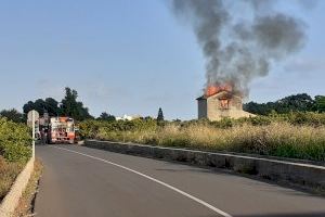 Provoquen un incendi en una caseta al Camí de L'Axiamo a Borriana